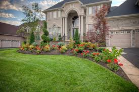 Look at the home in the above image. House Small House Front Yard Landscaping Ideas Novocom Top