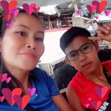 FOR FREE!! Preserved Flowers pwede niyo ipang decor😌 Makati Location.  Shoulder niyo na sf.