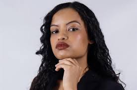 Rebels soos Arendsvlei se bekkige Abigail? 'My ma sou my oor haar skoot  trek'