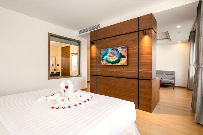 HOTEL VAL SOLEIL | ⋆⋆⋆⋆ | DA NANG, VIETNAM | SEASON DEALS FROM $93