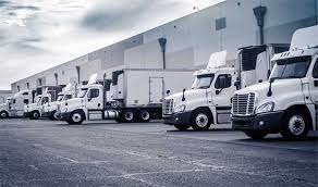 As a customer, you'll find prompt service, helpful attitudes, and a dependable repair services you can count on. Truck Repair Seattle Semi Truck Repair Mobile Truck Service
