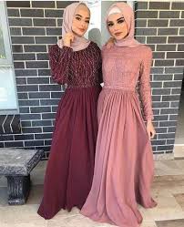 Kebanyakan adalah model long dress. Style Hijab Casual Kondangan 40 Ideas Model Baju Wanita Gaun Perempuan Pakaian Pesta