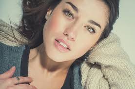 Similarly, it's natural for your eyebrows to go gray later than the hair on your head. Wallpaper Face Women Model Brunette Looking At Viewer Makeup Closeup Lipstick Black Hair Lying Down Fashion Mouth Nose Hazel Eyes Person Skin Head Jimagination Girl Beauty Eye Woman Hand Lady Lip