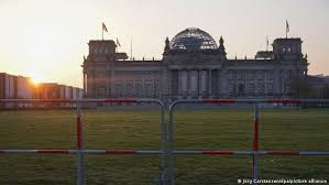Bundestag verabschiedet änderung des infektionsschutzgesetzes. P7wg8 Dvgtnscm