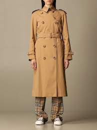 They come in pretty much any color of the rainbow, but you can't go. Burberry Double Breasted Trench Coat In Gabardine Trench Coat Burberry Women Camel Trench Coat Burberry 8041375 Giglio En