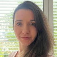 100+ Profile mit dem Suchbegriff „Eileen“