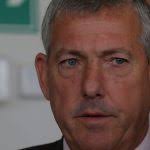 Bethia reduce en 68% su participación en Falabella: vacas, camiones y Mega,  los otros negocios de los Heller-Solari