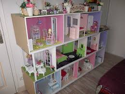 Voici un article complet sur la fabrication maison d'une maison de poupée en bois à échelle 1:6° qui convient aux barbie, monster, pullip. Maison En Bois Pour Barbie Cheaper Than Retail Price Buy Clothing Accessories And Lifestyle Products For Women Men