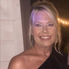 Vickie Bingham's Instagram, Twitter & Facebook