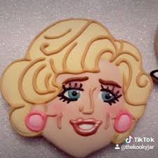 Who remembers the Golden Girls? I was so excited when I was asked to make  this set.