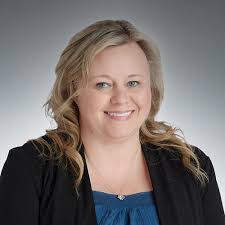 Leslie Perdue's Instagram, Twitter & Facebook