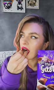 Andreea Ion ⋆ FameUp