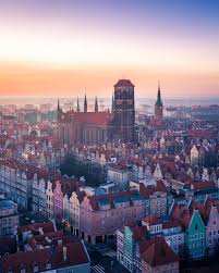 Loads on gdansk restaurants, cafes, nightlife, sights, history. Gdansk Poland Europe