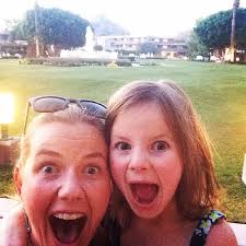 Savannah Singleton (@savsingleton)