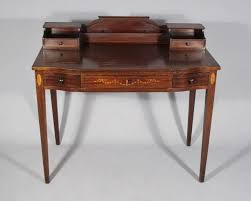 A Federal Style Mahogany Desk With Inlay Mahogany Desk Desk Furniture Projects