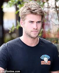 Resultado de imagem para liam hemsworth