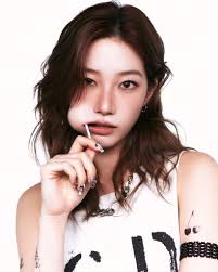 COMPACT BITES👄 2025.10.24 1PM (KST)