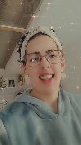 Hello sweet sisters in Christ! My name is Danielle, and I'm so excited to  introduce myself to this wonderful community of believers. I'm from  Missouri, where I live a quiet and blessed