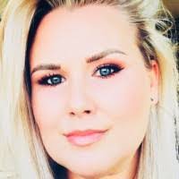 Danielle Deniz's Instagram, Twitter & Facebook