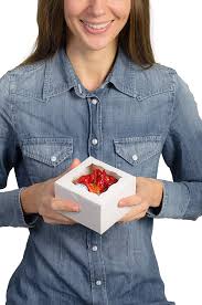 Winfrey's has taken the most popular individual confections and placed them in their own 7 or 8 ounce package. Cookie Boxes Small Bakery Boxes Pastry Boxes Dessert Boxes 100 Pack Bundle 50 Cake Boxes Treat Boxes Bakery Boxes With Window 4x4x2 5 50 Cake Boards Home Kitchen Wrapping Packaging Index4israel Co Il