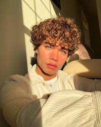 Best of all, being dyed in light wicks. ËË‹ ð—‰ð—‚ð—‡ð—ð–¾ð—‹ð–¾ð—Œð— ð—Œð—ð—‡ð—‡ð—'ð–»ð—ð–¼ð—„ð–¾ð— ËŠËŽ Light Skin Boys Beautiful Boys Pretty People