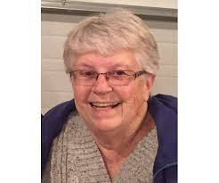 Bonnie Dahl's Instagram, Twitter & Facebook