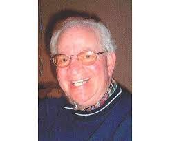 Emily Levitt's Instagram, Twitter & Facebook