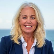 I'm delighted to be joining like minded colleagues and the wonderful Mary  Jo Mc Veigh today for this. Should be an excellent day. Thanks everyone for  your lovely comments.