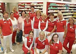 Obwohl sich der geschäftssitz in den niederlanden befindet, bedient das unternehmen überwiegend den deutschen markt. Apo Rot Esmarch Apotheke Wirtschaft Geschaftswelt Kieler Nachrichten