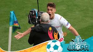 Ronaldo memimpin dengan lima gol, patrik schick di bawahnya cristiano ronaldo sementara memimpin daftar top skor euro 2021 dengan koleksi lima golnya. Top Skor Euro 2020 Immobile Lukaku Dan Ronaldo Kalah Lawan Schick Indosport