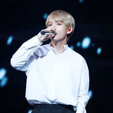 Top 10 Most Handsome K Pop Male Idols 2020 Taehyung Billboard Artists Handsome