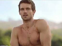 The Nearly 20 Year Wait For A Diet Coke Hunk To Replace Lucky Vanous Is Finally Over Business Insider