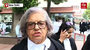 Bollywood actor Shilpa Shetty was spotted with her husband Raj Kundra as  they stepped out for a dinner date