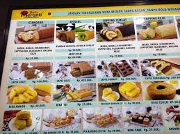 Salah satu kue khas medan yang disukai banyak orang yakni bolu gulung meranti. Jenis Jenis Kue Yang Ditawarkan Bolu Meranti Medan Picture Of Bolu Meranti Medan Tripadvisor