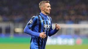 His height is 180 cm and weight is 80 kg (body type small). Tottenham Target Atalanta Right Back Timothy Castagne