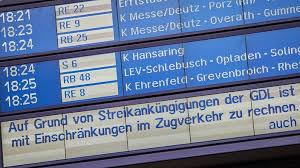 German train drivers' union) is a german trade union that represents workers in train companies. Vorerst Kein Lokfuhrer Streik Nachrichten Wdr