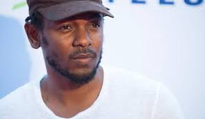 Gary Saunders (@whitegary104)