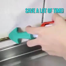 Brilliant Idea Save A Lot Of Time Through Smooth The Sealant While The Sealant Coming Out Den In 2020 Nutzliche Life Hacks Arbeitsraum In Der Garage Haus Reparatur
