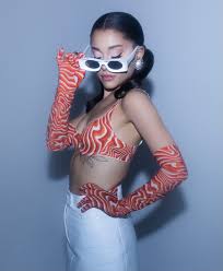 lottie 🤍 (@needfakesmile)  X