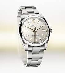Watches in the oyster perpetual range are direct descendants of the original oyster, the world's first waterproof wristwatch, on which rolex has built its reputation since 1926. Oyster Perpetual Die Quintessenz Der Oyster