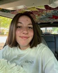 Renee Grimsley's Instagram, Twitter & Facebook