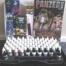Panzer Aces Paint Set Plastic Storage Case 72 Colors Brushes