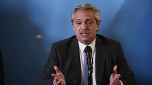 53 diante da repercussão negativa de seu discurso racista, alberto fernández foi às redes sociais no mesmo dia para se desculpar. Dnlmeuuc4emdsm