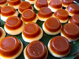 It bears resemblance to the burmese mont kywe the and indonesian and malaysian kuih kosui. Sugarampsprinkle Puto Kutsinta Recipe