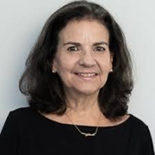 Sandra Milberg's Instagram, Twitter & Facebook