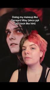How to Do Gerard Way Makeup