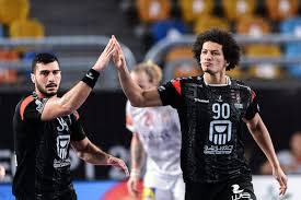 Os äger den här gången rum i den japanska huvudstaden tokyo och under fotbollens turneringar kommer det finnas hela 32 respektive 26 matcher att följa. Os 2021 Herrar Egyptens Trupp Spelschema Och Betyg Handbollskanalen