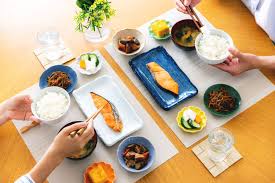 健康に良い食事とは？健康的な食事の目安量と食べ方のポイントを紹介 - 健康情報コラム