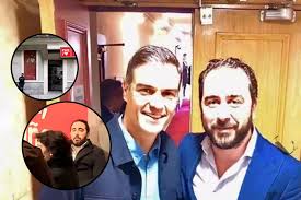 El día que Víctor De Aldama acompañó a los socialistas en Ferraz