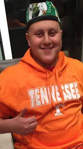 do I see a scar..? is it Jake????